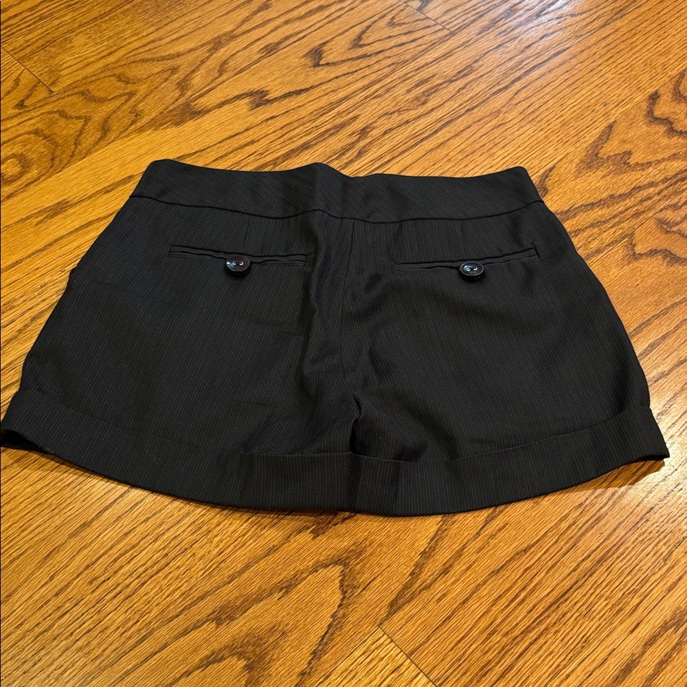 Lulu Castagnette Women's Black Striped Shorts Size 36 - Picture 2 of 4